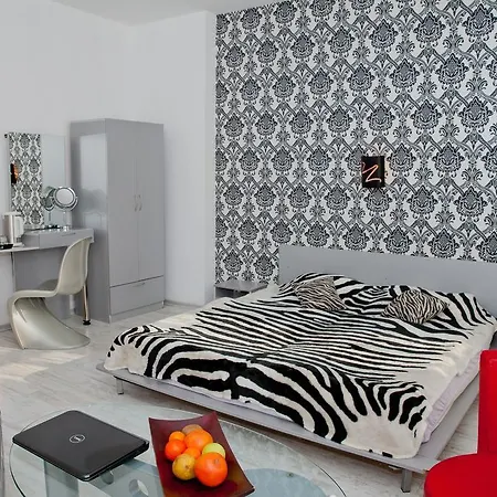 Scotty's Boutique Hotel 3*