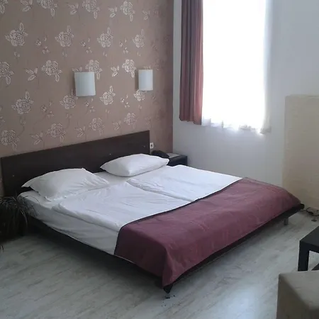 Hotel Scotty's Boutique 3*