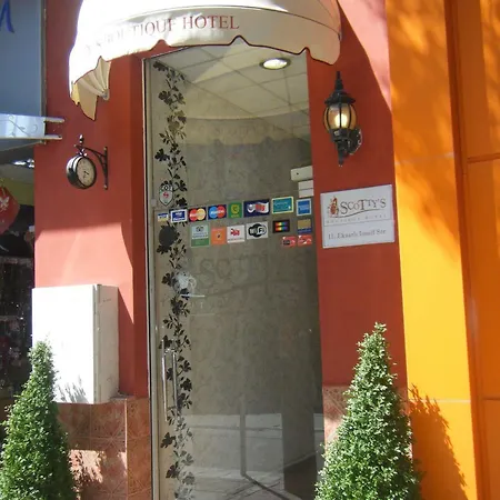 Scotty's Boutique Sofía