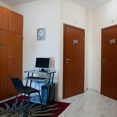 Scotty's Boutique Hotel 3*