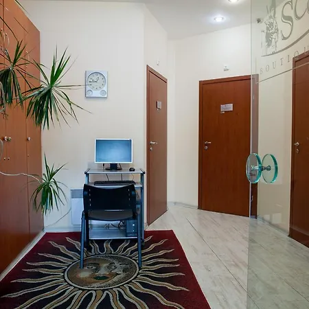 Scotty's Boutique 3*