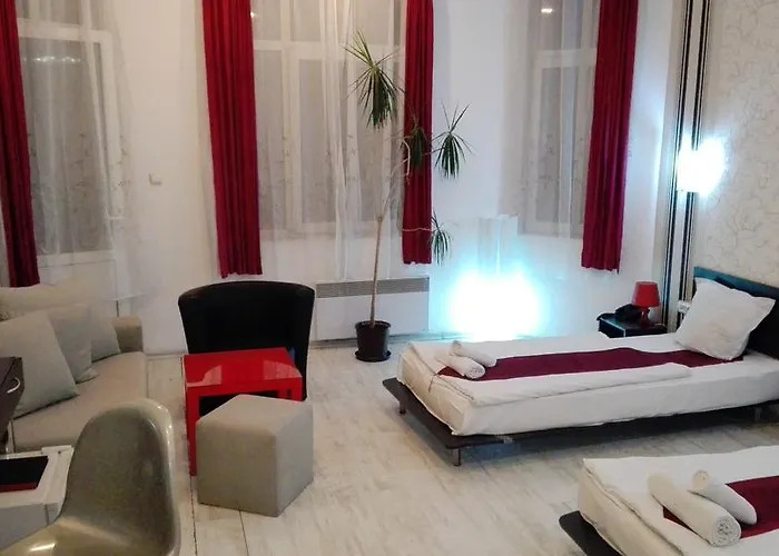 Scotty's Boutique 3*