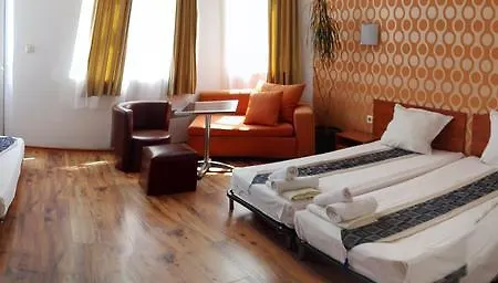 Hotell Scotty's Boutique 3*
