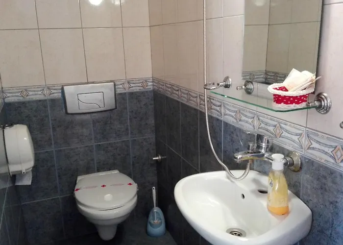 Scotty's Boutique 3*